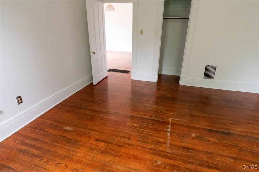 121 East Bloomfield Street, Rome-inside, New York, Rome, New York 13440, 6 Bedrooms Bedrooms, ,2 BathroomsBathrooms,Residential,Closed,121 East Bloomfield Street, Rome-inside, New York ,S1576118