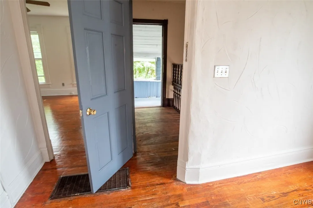121 East Bloomfield Street, Rome-inside, New York, Rome, New York 13440, 6 Bedrooms Bedrooms, ,2 BathroomsBathrooms,Residential,Closed,121 East Bloomfield Street, Rome-inside, New York ,S1576118