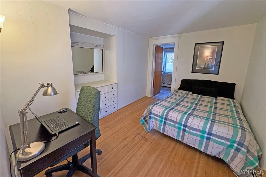 52 Columbia Boulevard, Tonawanda-town, New York 14, Tonawanda, New York 14217, 3 Bedrooms Bedrooms, 7 Rooms Rooms,3 BathroomsBathrooms,Residential,Closed,52 Columbia Boulevard, Tonawanda-town, New York 14,0,B1578488