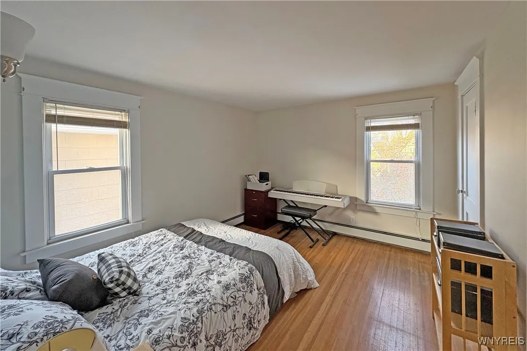 52 Columbia Boulevard, Tonawanda-town, New York 14, Tonawanda, New York 14217, 3 Bedrooms Bedrooms, 7 Rooms Rooms,3 BathroomsBathrooms,Residential,Closed,52 Columbia Boulevard, Tonawanda-town, New York 14,0,B1578488
