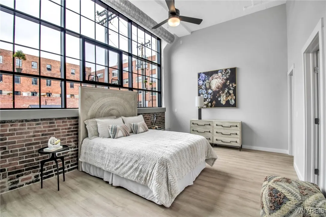 628 Ellicott Street Studio, Buffalo, New York 1420, Buffalo, New York 14203, 3 Rooms Rooms,1 BathroomBathrooms,Residential Lease,For Rent,628 Ellicott Street Studio, Buffalo, New York 1420,B1578640