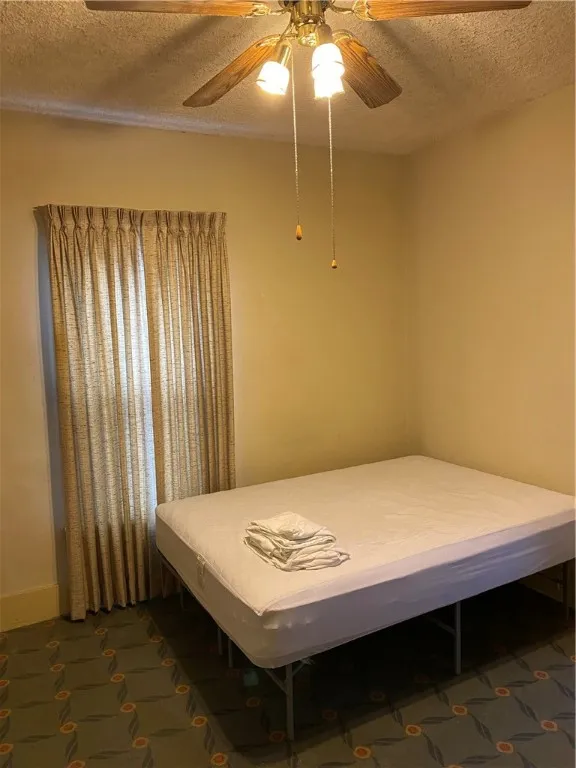 521 East Main, Bradford-city, Pennsylvania 16701, Bradford City, Pennsylvania 16701, 6 Bedrooms Bedrooms, 10 Rooms Rooms,2 BathroomsBathrooms,Residential,Closed,521 East Main, Bradford-city, Pennsylvania 16701,0,R1578679