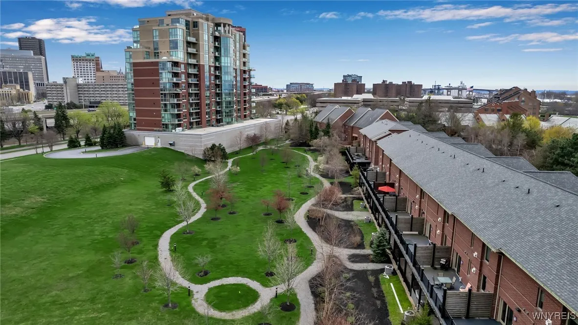 37 Ojibwa Circle, Buffalo, New York 14202, Buffalo, New York 14202, 2 Bedrooms Bedrooms, 6 Rooms Rooms,2 BathroomsBathrooms,Residential Lease,Closed,37 Ojibwa Circle, Buffalo, New York 14202,B1579023