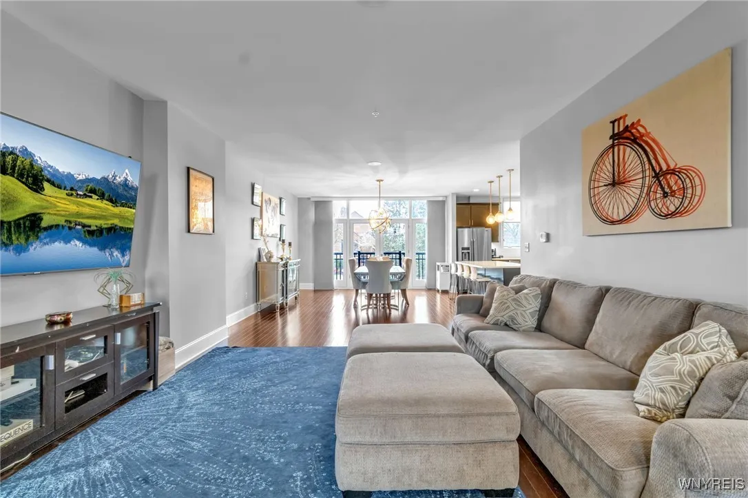 37 Ojibwa Circle, Buffalo, New York 14202, Buffalo, New York 14202, 2 Bedrooms Bedrooms, 6 Rooms Rooms,2 BathroomsBathrooms,Residential Lease,Closed,37 Ojibwa Circle, Buffalo, New York 14202,B1579023