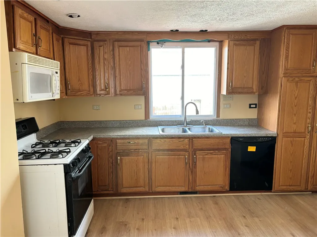 23 Homestead Avenue, Bradford-city, Pennsylvania 1, Bradford City, Pennsylvania 16701, 3 Bedrooms Bedrooms, 6 Rooms Rooms,1 BathroomBathrooms,Residential,Closed,23 Homestead Avenue, Bradford-city, Pennsylvania 1,0,R1578859