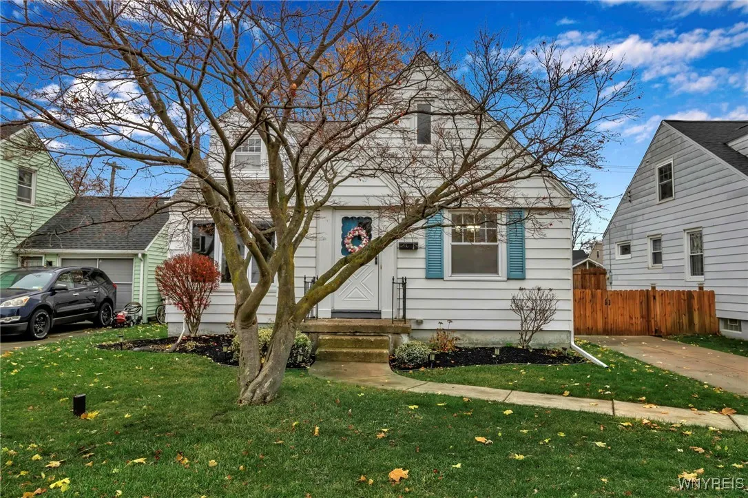 45 Sunnydale Drive, Tonawanda-town, New York 14150, Tonawanda, New York 14150, 2 Bedrooms Bedrooms, 5 Rooms Rooms,1 BathroomBathrooms,Residential,Closed,45 Sunnydale Drive, Tonawanda-town, New York 14150,0,B1579212