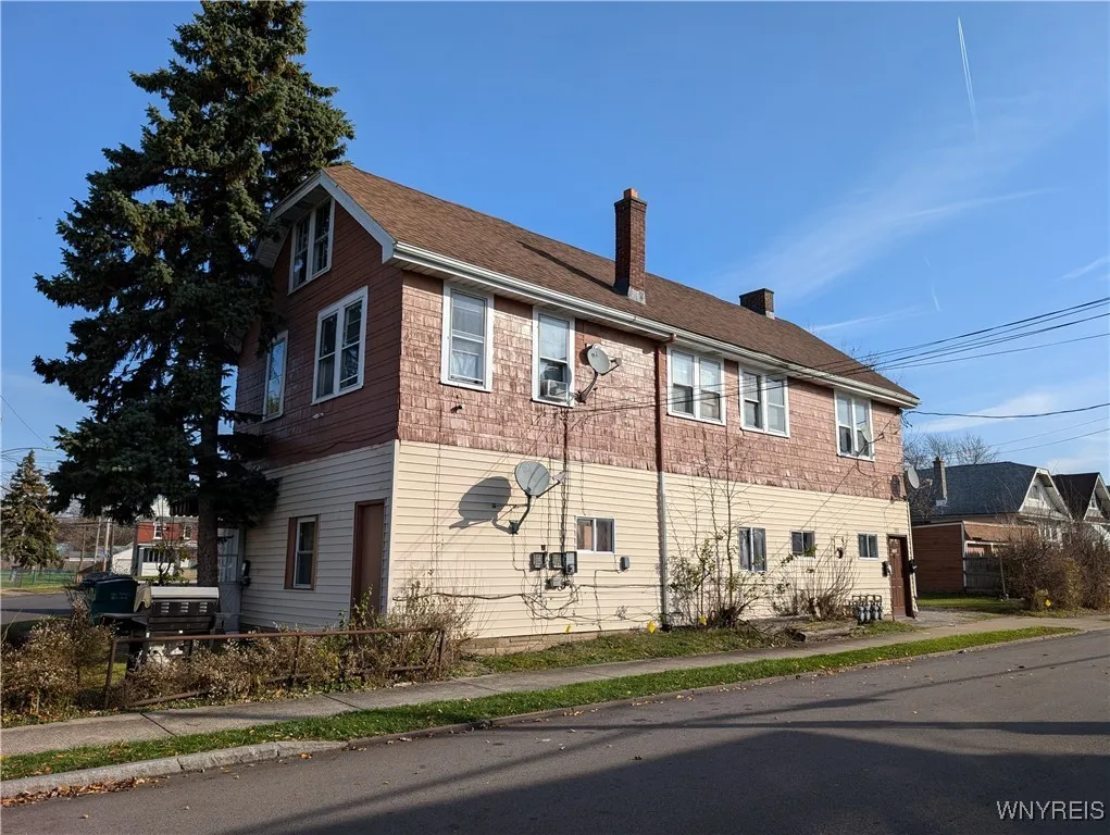 373 Esser Avenue, Buffalo, New York 14207, Buffalo, New York 14207, 1 Bedroom Bedrooms, 4 Rooms Rooms,1 BathroomBathrooms,Residential Lease,Closed,373 Esser Avenue, Buffalo, New York 14207,0,B1579202