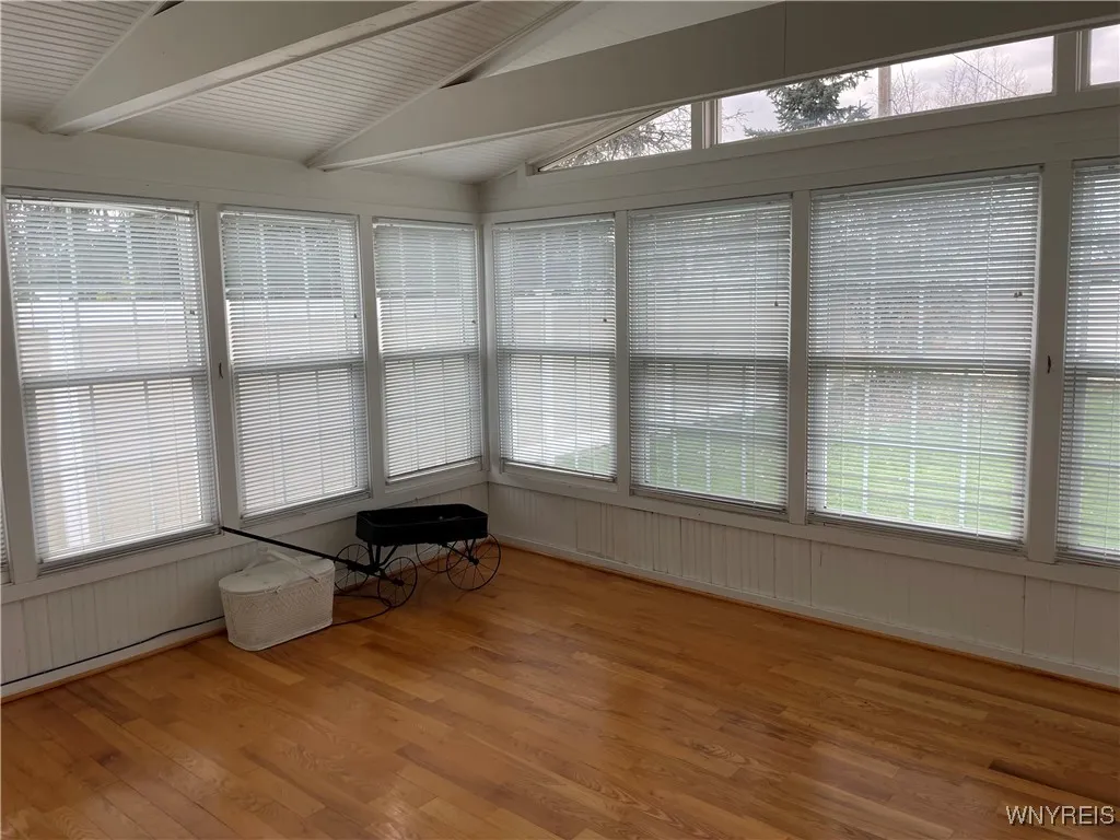 106 Avon Road, Tonawanda-town, New York 14150, Tonawanda, New York 14150, 2 Bedrooms Bedrooms, 6 Rooms Rooms,2 BathroomsBathrooms,Residential,Closed,106 Avon Road, Tonawanda-town, New York 14150,0,B1579231