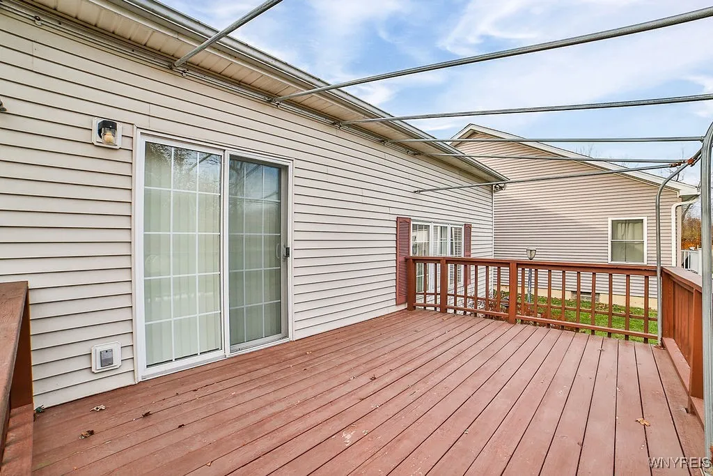 143 Deck with Awning