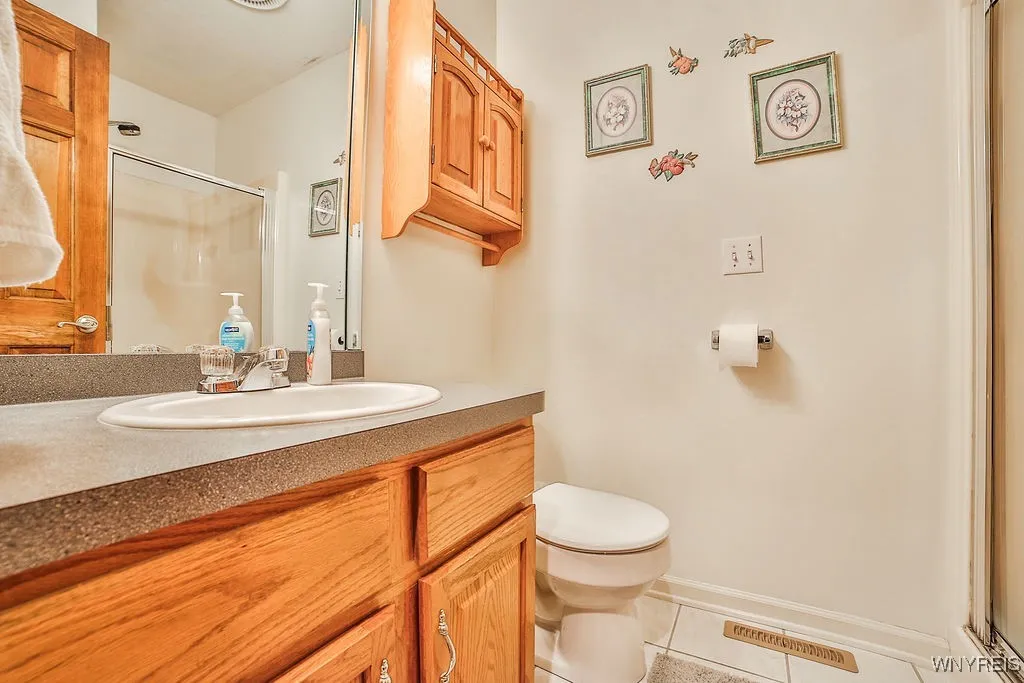 141 Primary Bath