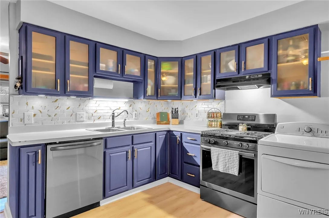 1627 Broadway, Grand Island, New York 14072, Grand Island, New York 14072, 2 Bedrooms Bedrooms, 5 Rooms Rooms,1 BathroomBathrooms,Residential,Closed,1627 Broadway, Grand Island, New York 14072,0,B1579472