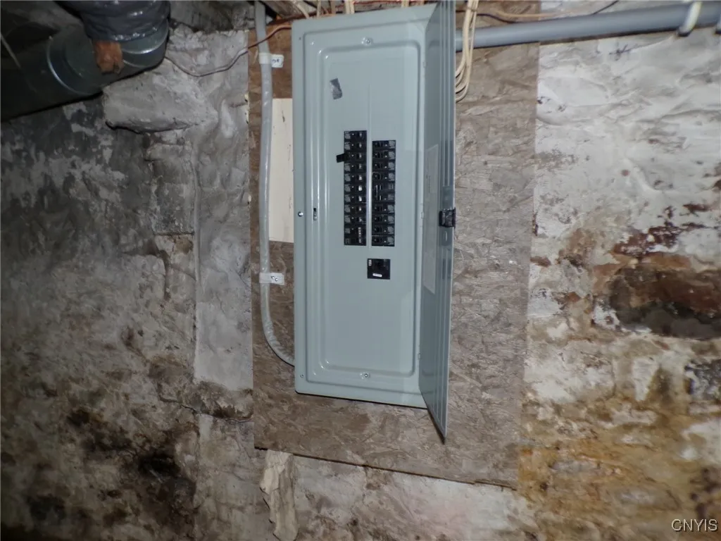 two tory unit electrical service 150 amps