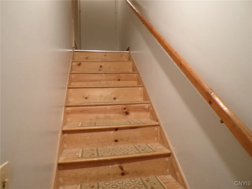 7180 Glur Road, Verona, New York 13440, Verona, New York 13440, 7 Bedroom Bedrooms, ,2 BathroomBathrooms,Residential,For Sale,7180 Glur Road, Verona, New York 13440,0,S1579500