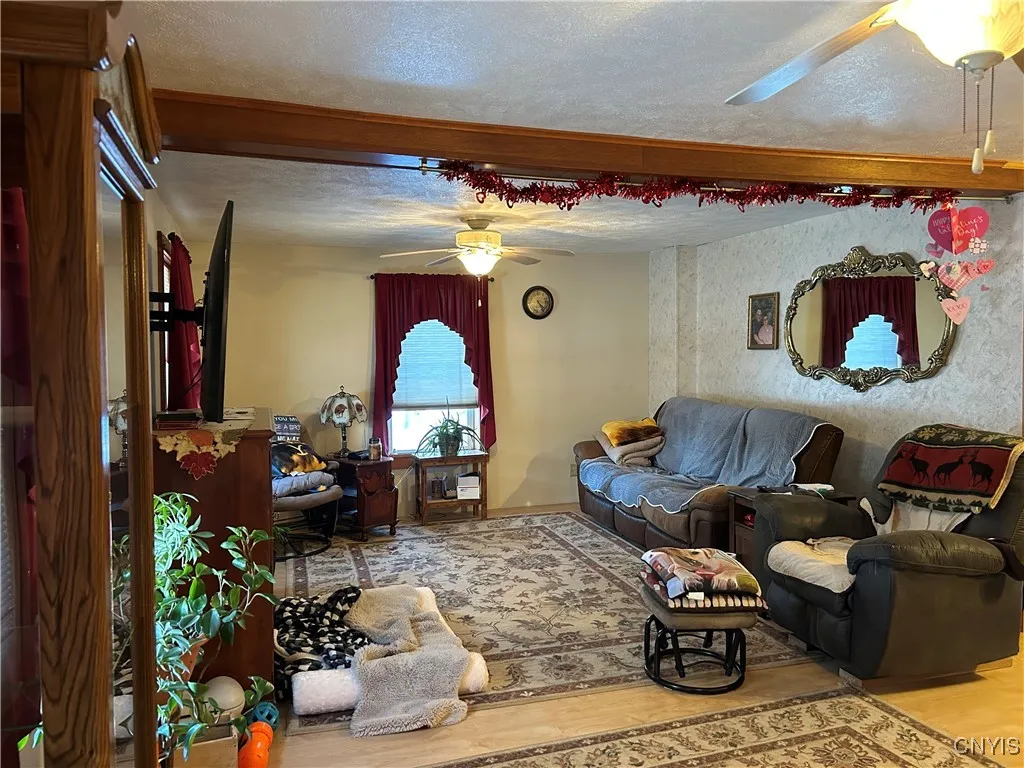 7180 Glur Road, Verona, New York 13440, Verona, New York 13440, 7 Bedroom Bedrooms, ,2 BathroomBathrooms,Residential,For Sale,7180 Glur Road, Verona, New York 13440,0,S1579500