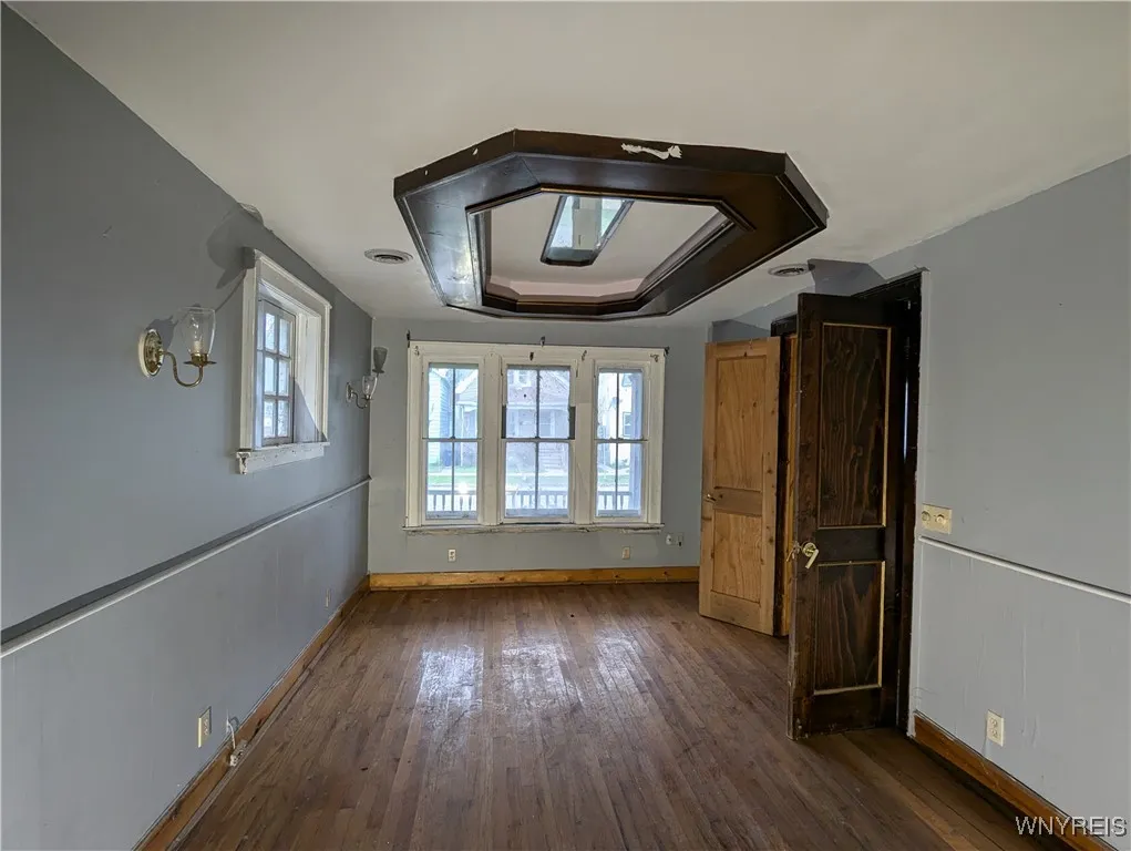 47 Oconnell Avenue, Buffalo, New York 14204, Buffalo, New York 14204, 7 Bedrooms Bedrooms, ,2 BathroomsBathrooms,Residential,Closed,47 Oconnell Avenue, Buffalo, New York 14204,0,B1579509
