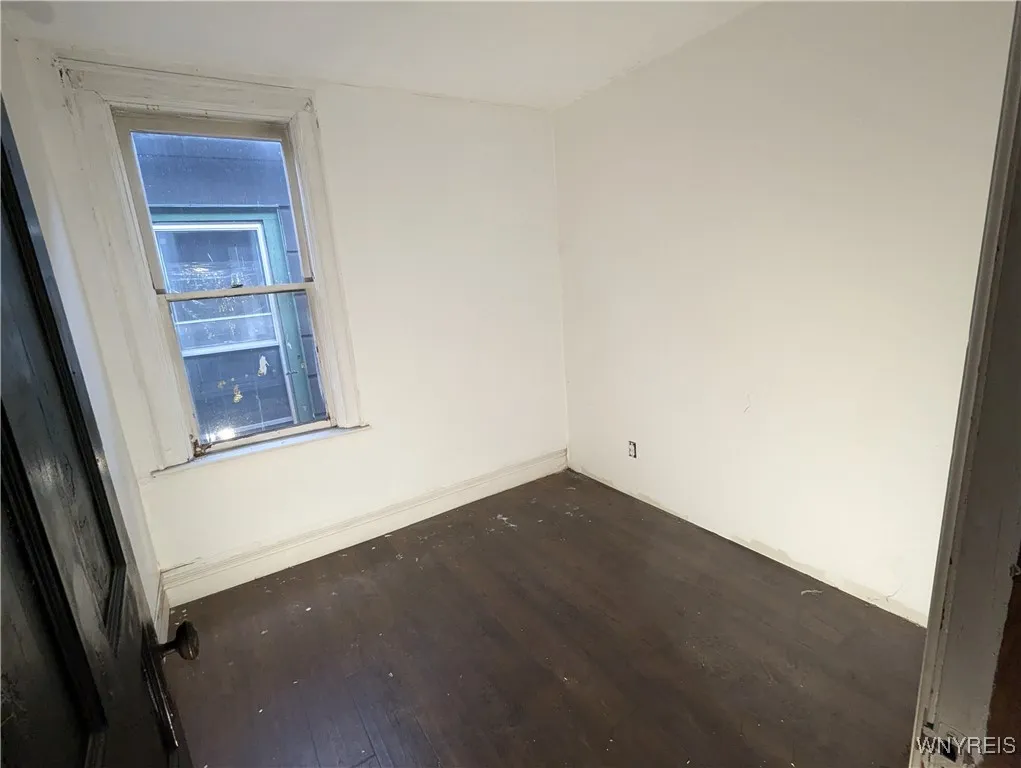 47 Oconnell Avenue, Buffalo, New York 14204, Buffalo, New York 14204, 7 Bedrooms Bedrooms, ,2 BathroomsBathrooms,Residential,Closed,47 Oconnell Avenue, Buffalo, New York 14204,0,B1579509