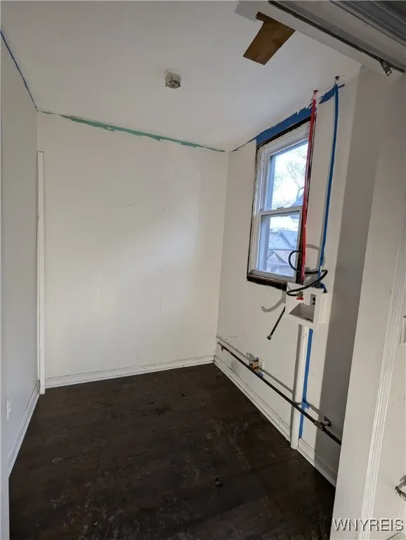 47 Oconnell Avenue, Buffalo, New York 14204, Buffalo, New York 14204, 7 Bedrooms Bedrooms, ,2 BathroomsBathrooms,Residential,Closed,47 Oconnell Avenue, Buffalo, New York 14204,0,B1579509