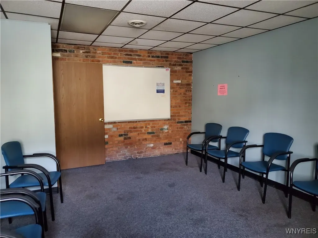 2282 Elmwood Avenue, Tonawanda, New York 14217, Tonawanda, New York 14217, ,Commercial Lease,For Rent,2282 Elmwood Avenue, Tonawanda, New York 14217,B1579574