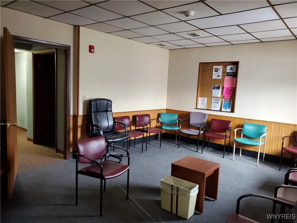 2282 Elmwood Avenue, Tonawanda, New York 14217, Tonawanda, New York 14217, ,Commercial Lease,For Rent,2282 Elmwood Avenue, Tonawanda, New York 14217,B1579574