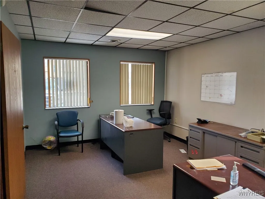 2282 Elmwood Avenue, Tonawanda, New York 14217, Tonawanda, New York 14217, ,Commercial Lease,For Rent,2282 Elmwood Avenue, Tonawanda, New York 14217,B1579574