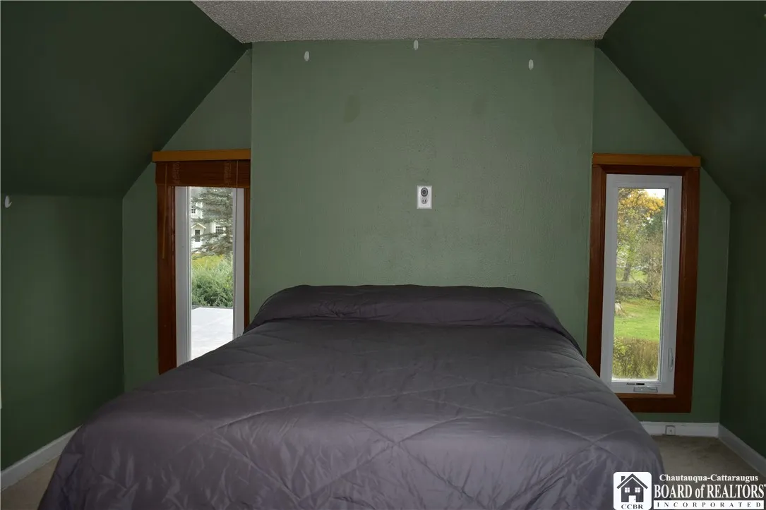 5225 Bay View Road, Hamburg, New York 14075, Hamburg, New York 14075, 5 Bedrooms Bedrooms, 11 Rooms Rooms,2 BathroomsBathrooms,Residential,Closed,5225 Bay View Road, Hamburg, New York 14075,0,R1579559
