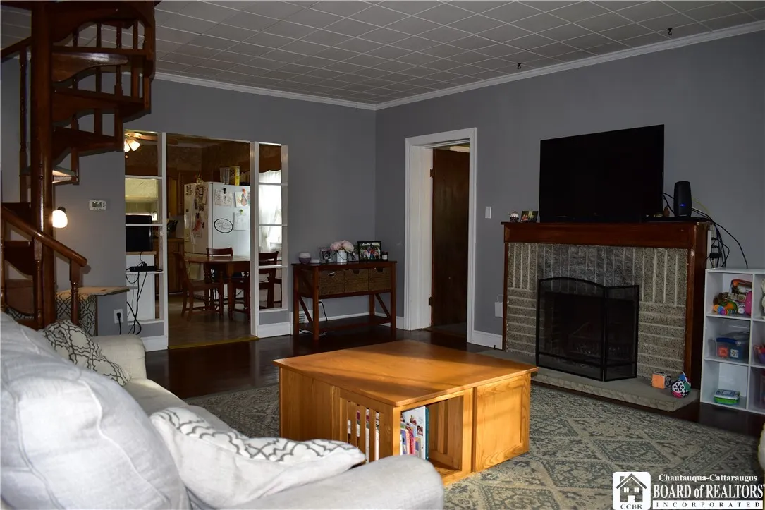 5225 Bay View Road, Hamburg, New York 14075, Hamburg, New York 14075, 5 Bedrooms Bedrooms, 11 Rooms Rooms,2 BathroomsBathrooms,Residential,Closed,5225 Bay View Road, Hamburg, New York 14075,0,R1579559