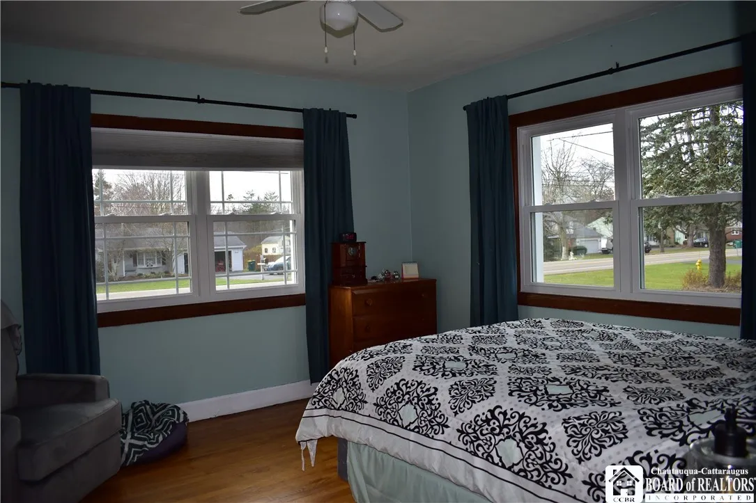 5225 Bay View Road, Hamburg, New York 14075, Hamburg, New York 14075, 5 Bedrooms Bedrooms, 11 Rooms Rooms,2 BathroomsBathrooms,Residential,Closed,5225 Bay View Road, Hamburg, New York 14075,0,R1579559