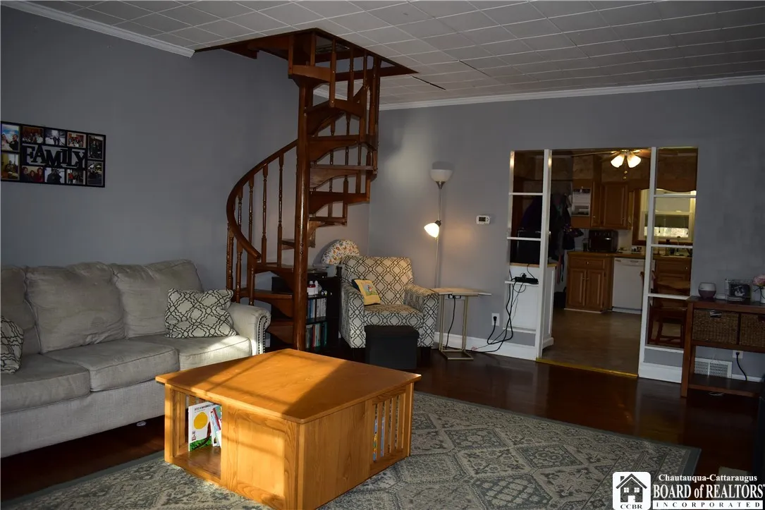 5225 Bay View Road, Hamburg, New York 14075, Hamburg, New York 14075, 5 Bedrooms Bedrooms, 11 Rooms Rooms,2 BathroomsBathrooms,Residential,Closed,5225 Bay View Road, Hamburg, New York 14075,0,R1579559