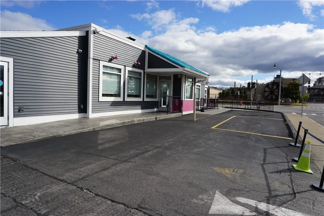 674 West Ridge Road, Rochester, New York 14615, Rochester, New York 14615, ,Commercial Sale,Closed,674 West Ridge Road, Rochester, New York 14615,0,R1571936