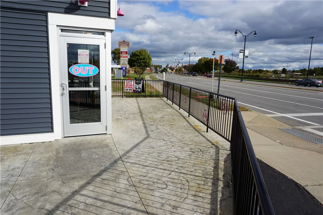 674 West Ridge Road, Rochester, New York 14615, Rochester, New York 14615, ,Commercial Sale,Closed,674 West Ridge Road, Rochester, New York 14615,0,R1571936