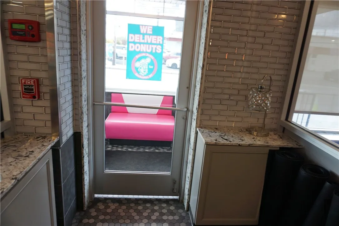 674 West Ridge Road, Rochester, New York 14615, Rochester, New York 14615, ,Commercial Sale,Closed,674 West Ridge Road, Rochester, New York 14615,0,R1571936