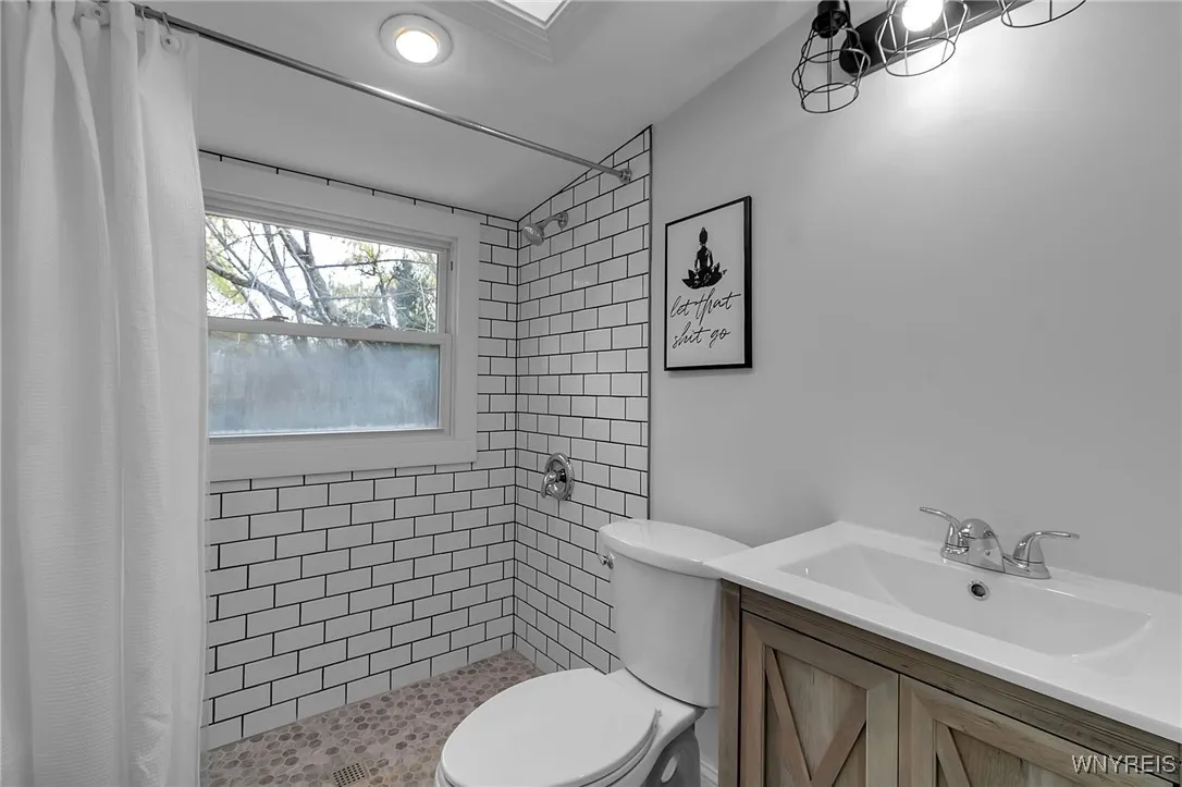 145 Chauncey Lane, Orchard Park, New York 14127, Orchard Park, New York 14127, 5 Bedrooms Bedrooms, 9 Rooms Rooms,3 BathroomsBathrooms,Residential,Closed,145 Chauncey Lane, Orchard Park, New York 14127,0,B1579182