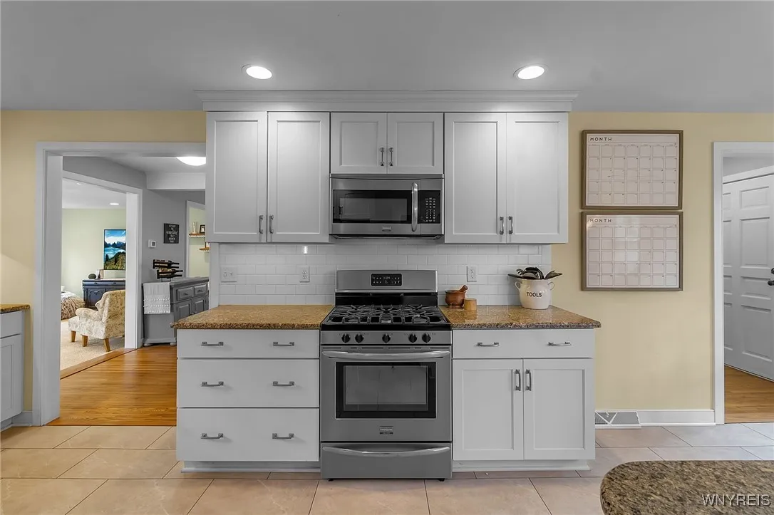 145 Chauncey Lane, Orchard Park, New York 14127, Orchard Park, New York 14127, 5 Bedrooms Bedrooms, 9 Rooms Rooms,3 BathroomsBathrooms,Residential,Closed,145 Chauncey Lane, Orchard Park, New York 14127,0,B1579182