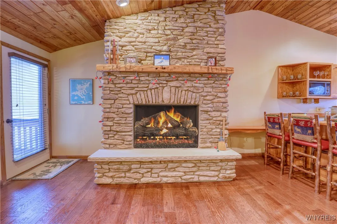 3 Creekside Village, Ellicottville, New York 14731, Ellicottville, New York 14731, 3 Bedrooms Bedrooms, 8 Rooms Rooms,2 BathroomsBathrooms,Residential,Closed,3 Creekside Village, Ellicottville, New York 14731,0,B1579607