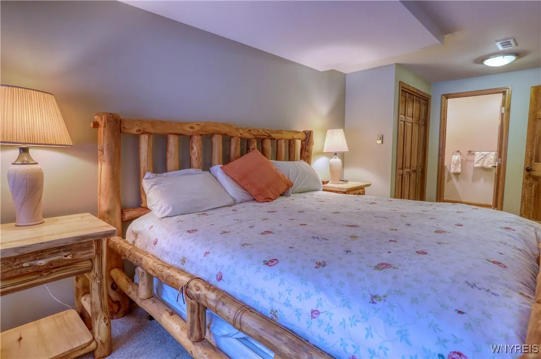3 Creekside Village, Ellicottville, New York 14731, Ellicottville, New York 14731, 3 Bedrooms Bedrooms, 8 Rooms Rooms,2 BathroomsBathrooms,Residential,Closed,3 Creekside Village, Ellicottville, New York 14731,0,B1579607