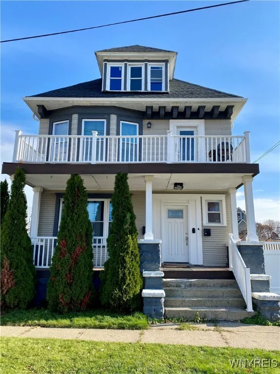 119 Mulberry Street Upper, Buffalo, New York 14204, Buffalo, New York 14204, 2 Bedrooms Bedrooms, 5 Rooms Rooms,1 BathroomBathrooms,Residential Lease,Closed,119 Mulberry Street Upper, Buffalo, New York 14204,0,B1579730