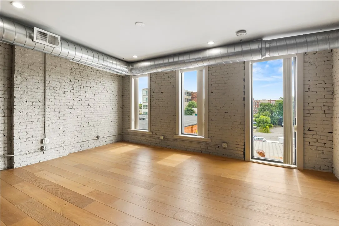 511 State Street, Rochester, New York 14608, Rochester, New York 14608, 7 Bedrooms Bedrooms, ,Multi Family,For Sale,511 State Street, Rochester, New York 14608,0,R1579705
