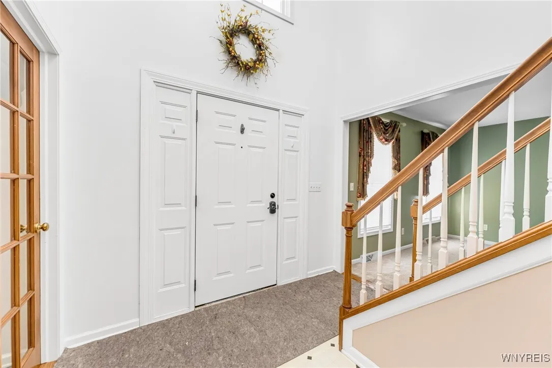 4 West Royal Hill Drive, Orchard Park, New York 14, Orchard Park, New York 14127, 4 Bedrooms Bedrooms, 9 Rooms Rooms,Residential,Closed,4 West Royal Hill Drive, Orchard Park, New York 14,0,B1579828