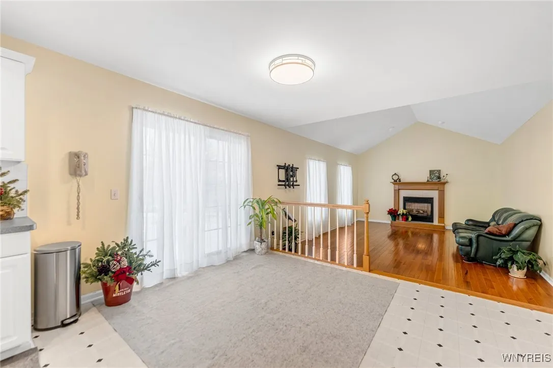 4 West Royal Hill Drive, Orchard Park, New York 14, Orchard Park, New York 14127, 4 Bedrooms Bedrooms, 9 Rooms Rooms,Residential,Closed,4 West Royal Hill Drive, Orchard Park, New York 14,0,B1579828