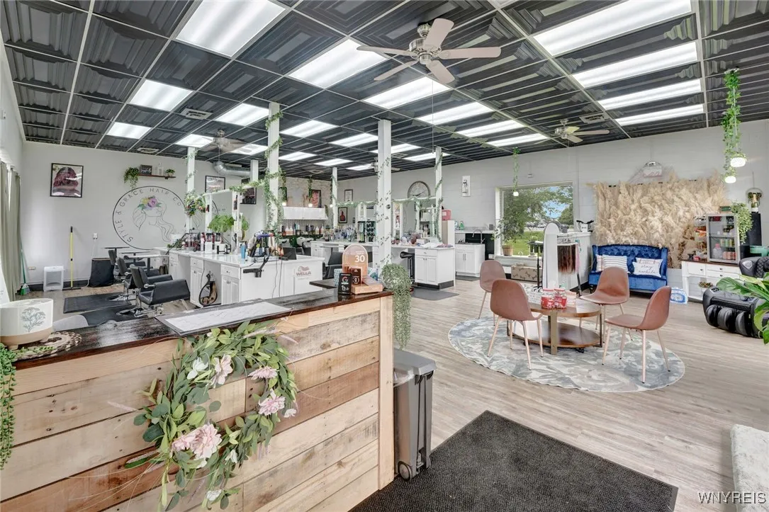 4945 Southwestern Boulevard, Hamburg, New York 140, Hamburg, New York 14075, 9 Rooms Rooms,Commercial Sale,For Sale,4945 Southwestern Boulevard, Hamburg, New York 140,B1579921