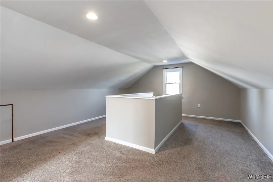 Bonus room - 1