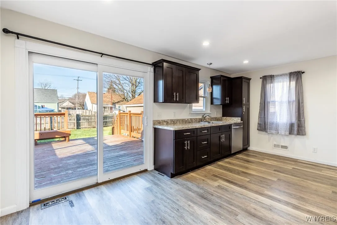 Kitchen - 4