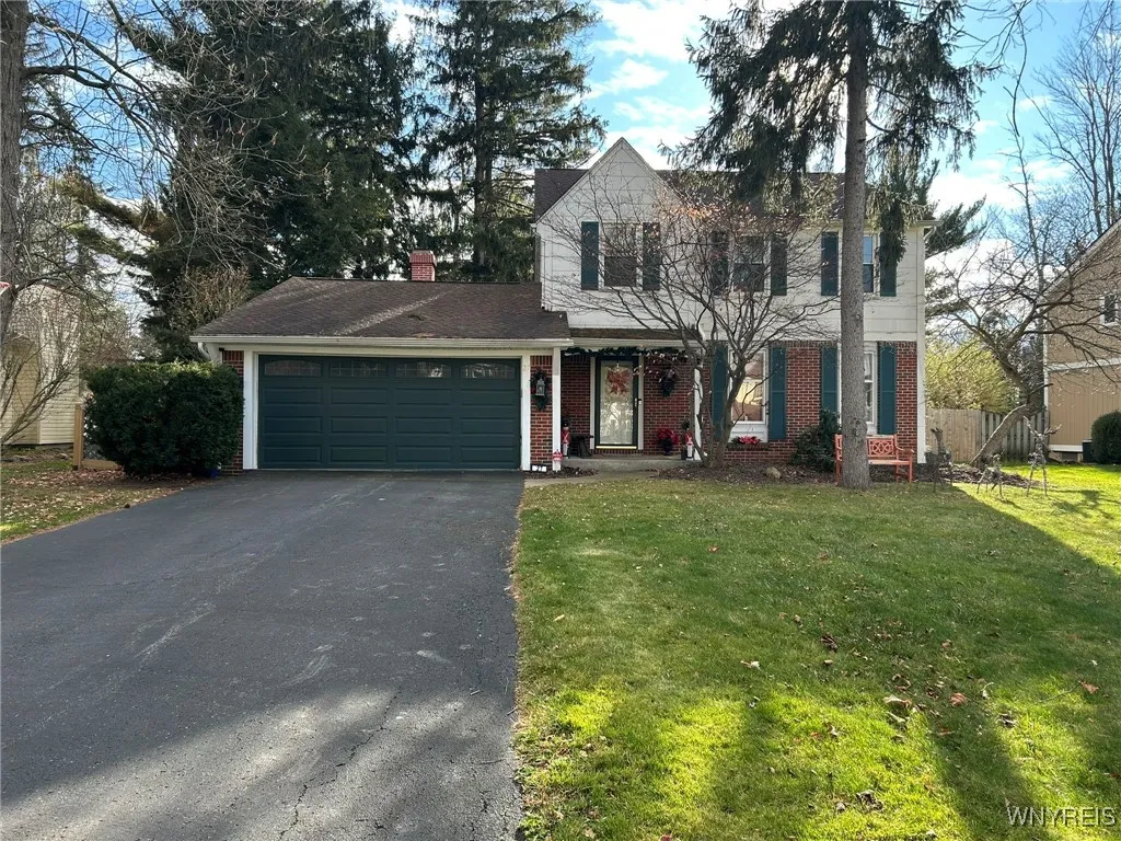 27 Dappled Drive, Amherst, New York 14051, Amherst, New York 14051, 3 Bedrooms Bedrooms, 10 Rooms Rooms,2 BathroomsBathrooms,Residential,Closed,27 Dappled Drive, Amherst, New York 14051,0,B1579979