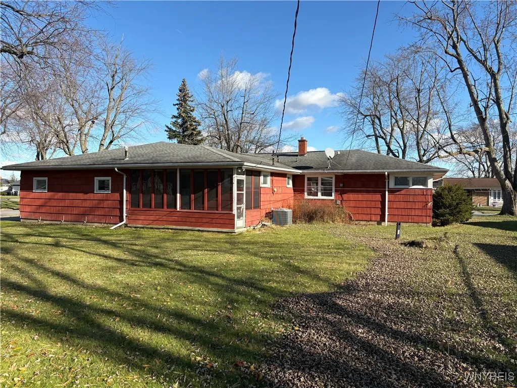 74 Glenhurst Road, Tonawanda-town, New York 14150, Tonawanda, New York 14150, 3 Bedrooms Bedrooms, 9 Rooms Rooms,1 BathroomBathrooms,Residential,Closed,74 Glenhurst Road, Tonawanda-town, New York 14150,0,B1579886