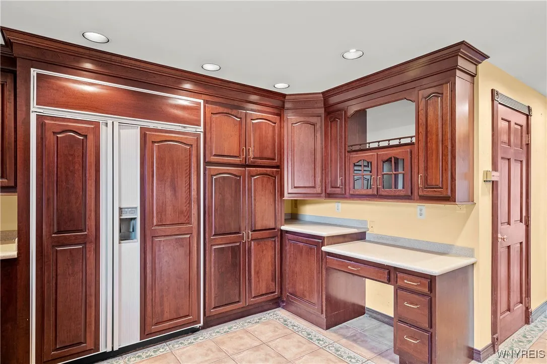 1270 West Arnold Drive, Hamburg, New York 14085, Hamburg, New York 14085, 3 Bedrooms Bedrooms, 7 Rooms Rooms,2 BathroomsBathrooms,Residential,Closed,1270 West Arnold Drive, Hamburg, New York 14085,0,B1579873