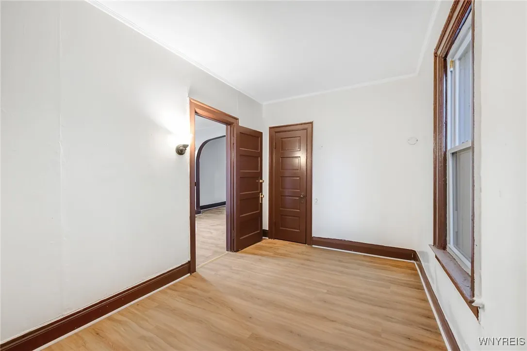 476 Winslow Avenue, Buffalo, New York 14211, Buffalo, New York 14211, 5 Bedrooms Bedrooms, 10 Rooms Rooms,2 BathroomsBathrooms,Residential,Closed,476 Winslow Avenue, Buffalo, New York 14211,0,B1580220