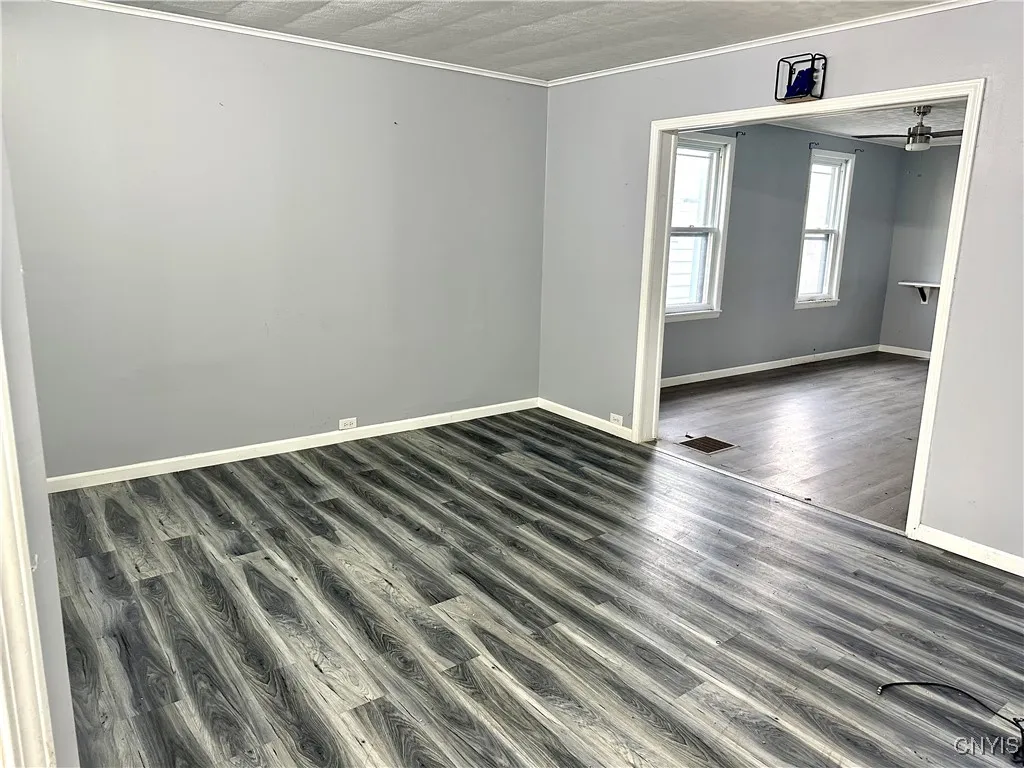 123 West Seneca Street, Oswego, New York 13126, Oswego, New York 13126, 3 Bedrooms Bedrooms, 7 Rooms Rooms,1 BathroomBathrooms,Residential,Closed,123 West Seneca Street, Oswego, New York 13126,0,S1580174