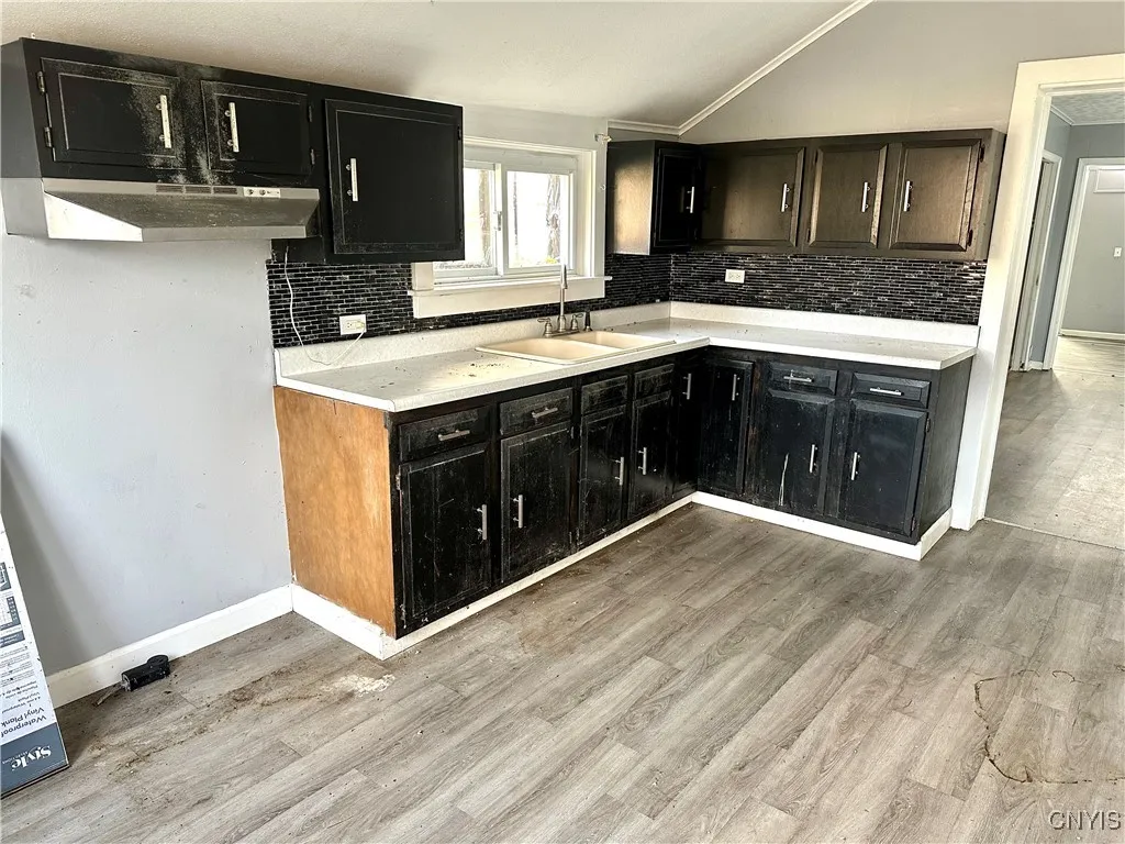 123 West Seneca Street, Oswego, New York 13126, Oswego, New York 13126, 3 Bedrooms Bedrooms, 7 Rooms Rooms,1 BathroomBathrooms,Residential,Closed,123 West Seneca Street, Oswego, New York 13126,0,S1580174