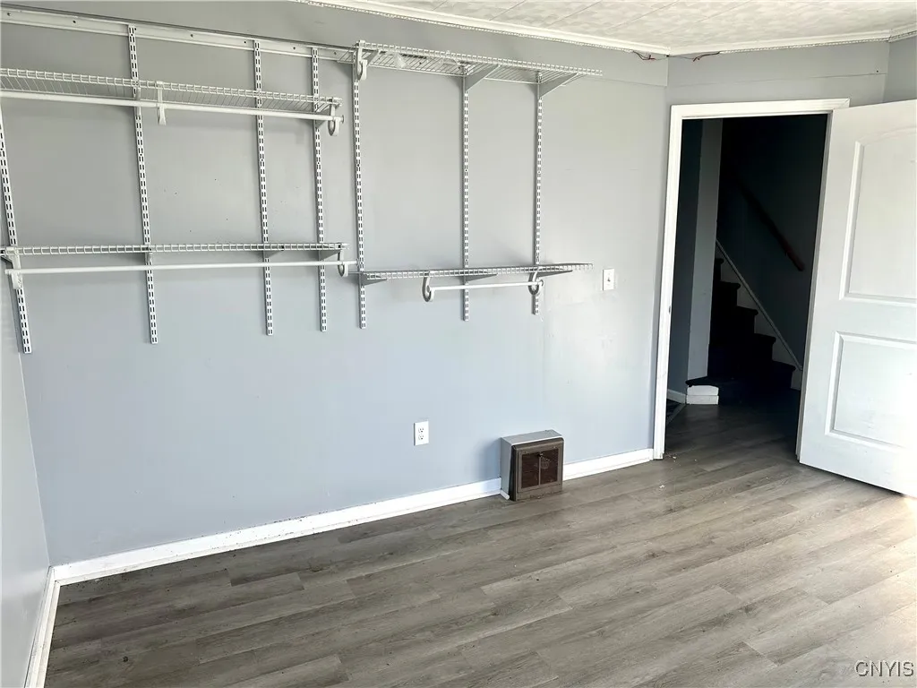 123 West Seneca Street, Oswego, New York 13126, Oswego, New York 13126, 3 Bedrooms Bedrooms, 7 Rooms Rooms,1 BathroomBathrooms,Residential,Closed,123 West Seneca Street, Oswego, New York 13126,0,S1580174