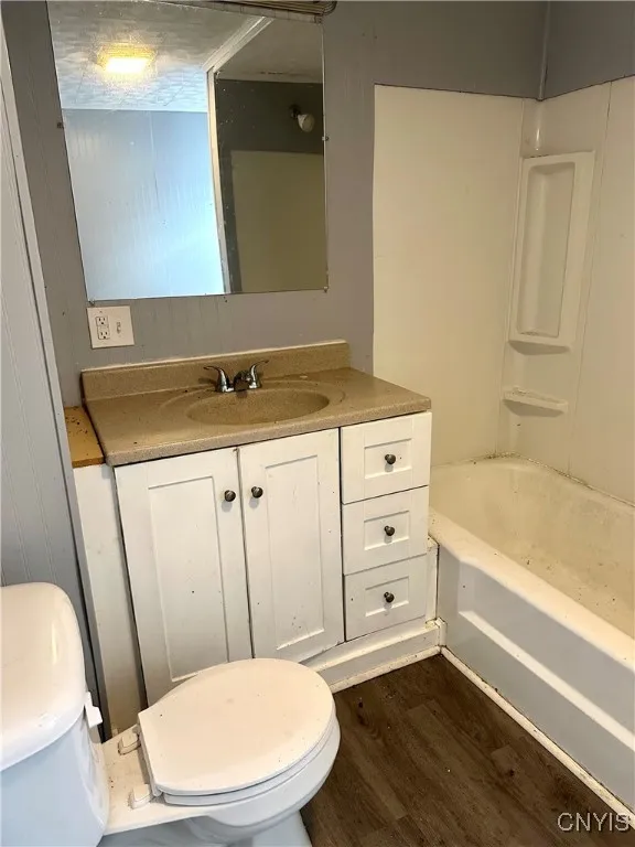 123 West Seneca Street, Oswego, New York 13126, Oswego, New York 13126, 3 Bedrooms Bedrooms, 7 Rooms Rooms,1 BathroomBathrooms,Residential,Closed,123 West Seneca Street, Oswego, New York 13126,0,S1580174